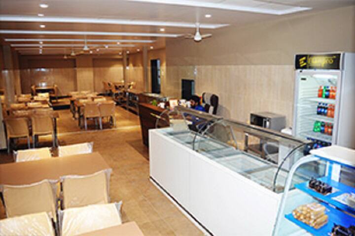 cafeteria
